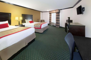 Отель Ramada by Wyndham Ontario  Онтарио